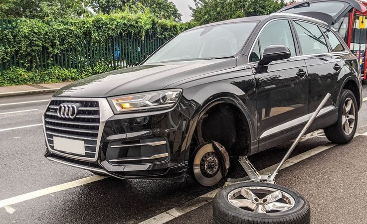 mobile tyre repair in Karama