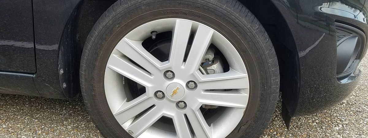 tyre keeps losing air